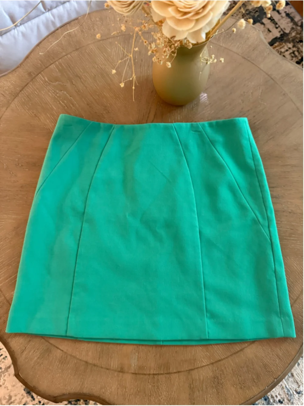 Women's LOFT Mini Skirt Size 10 Green